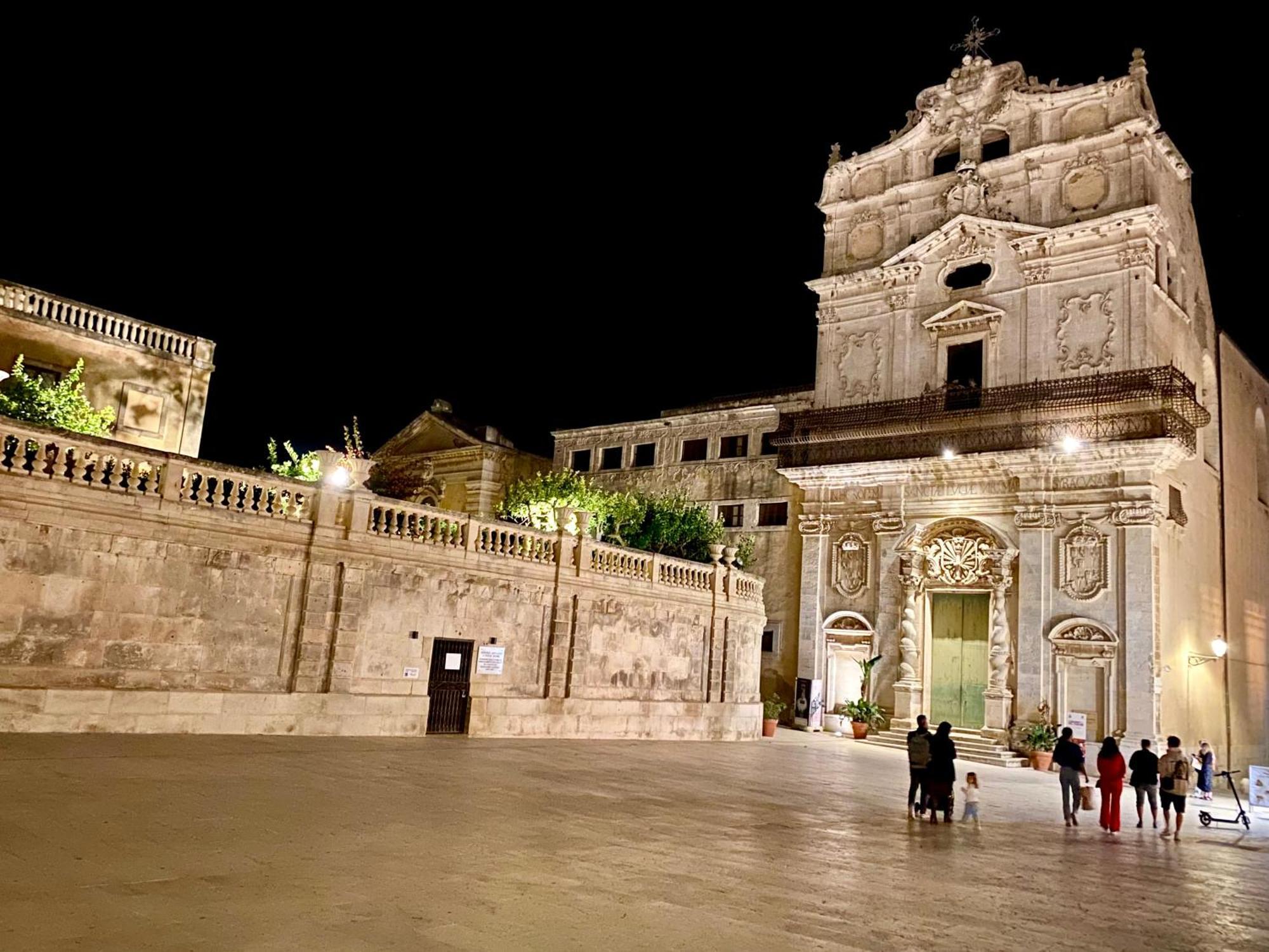 Elegante Appartamento In Palazzo Storico Ortigia Syracuse Exteriér fotografie