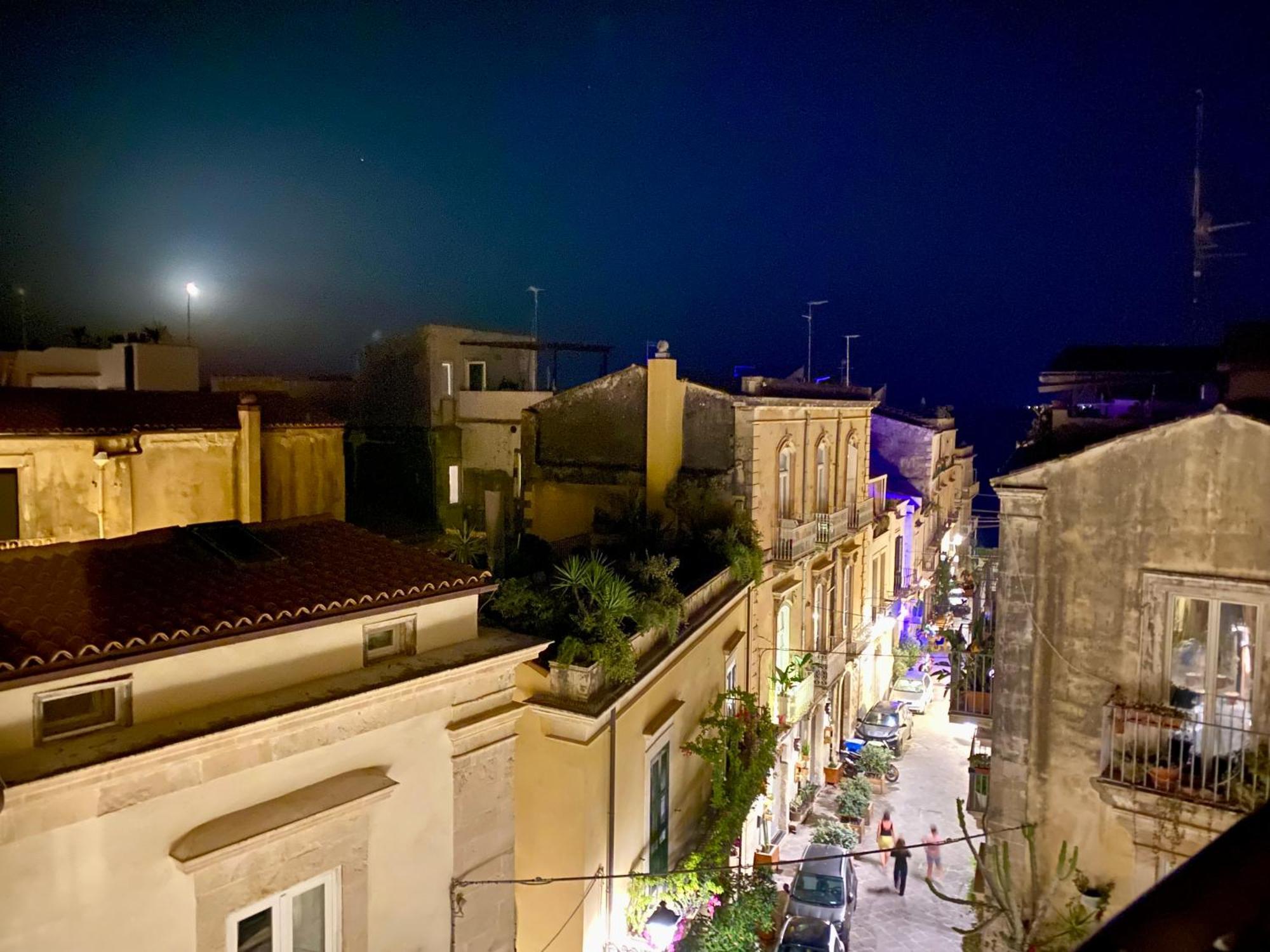 Elegante Appartamento In Palazzo Storico Ortigia Syracuse Exteriér fotografie
